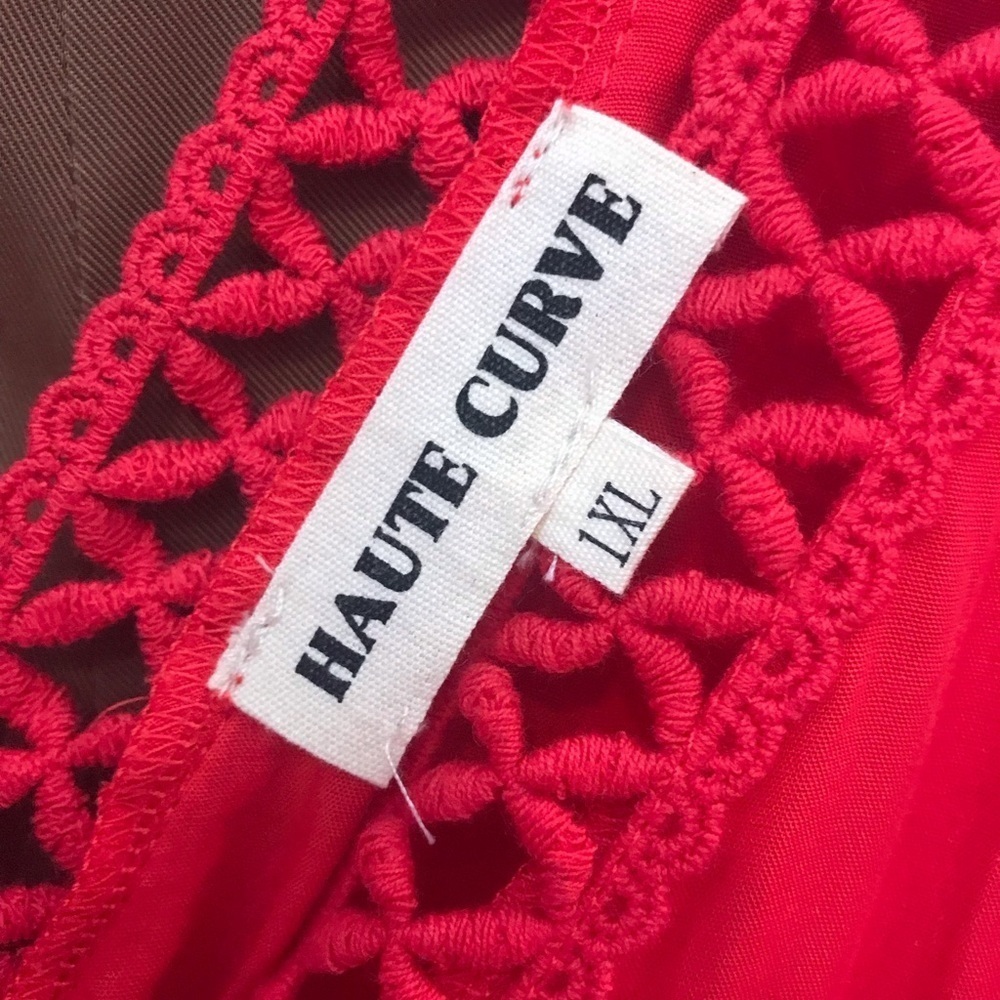 Red Cover up - Picture 7 of 7